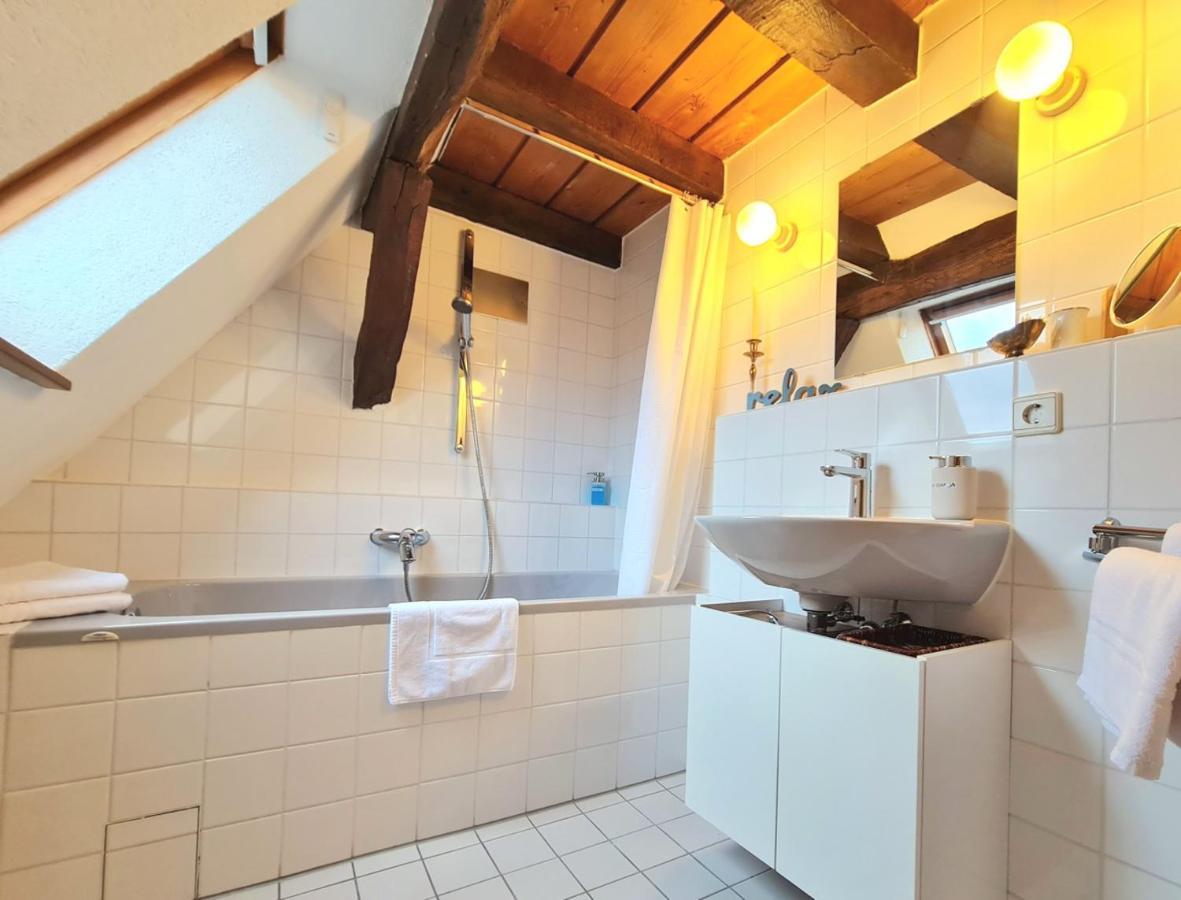 Avahome: Haus Fuer 16, Wlan, Parkplaetze, Netflix, Nespresso Kandel Exterior foto